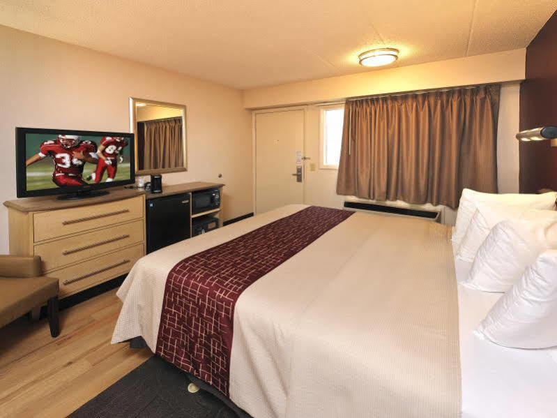 Red Roof Inn Canton Buitenkant foto